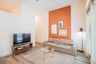 Boulevard Stays Modern Roosevelt Row Suite 1BR Pool Gym 3 - Phoenix - 4