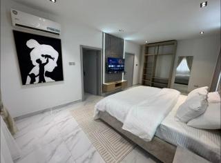Central District three bedroom apartment in VI with pool - 3
