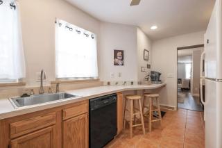 Cozy Pet-Friendly Home in Pittsburgh South Side - Pittsburgh - 1