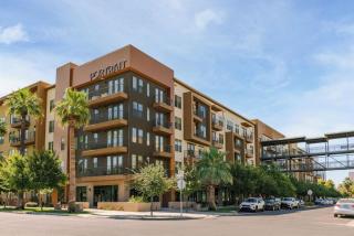 Boulevard Stays Modern Roosevelt Row Suite 1BR Pool Gym 8 - Phoenix - 8