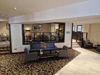 Elite Venue Selection Felbridge - Gatwick - East Grinstead - 2