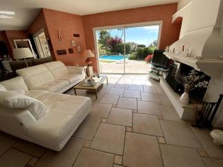FRGK Villa Claude Juan-les-Pins Luxury Stay with Pool & Ultra-Fast Wi-Fi - Antibes - 9