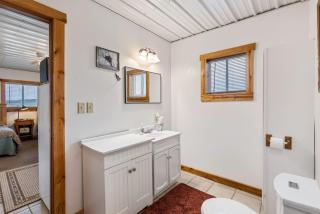 Cozy Riverfront Cabin in Decatur Ideal for Fishing Hunting Relaxation - Onawa - 3
