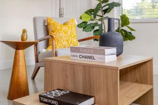 Your Modern South Florida Oasis Comfy and Central - 2