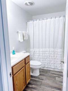 Cozy 1 bed 1 bath Condo with pool, close to beach - Biloxi - 6