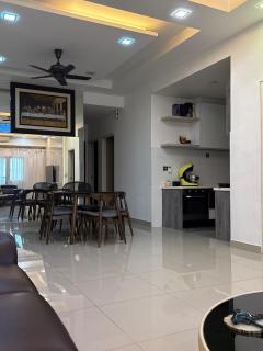 Lake-view condo retreat in Puchong - Puchong - 5