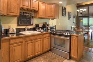 Tamarron Gambel Oak 778 - Red Rock Rest - Durango CO - 4