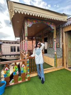 VIBEs OF KASHMIR - 9