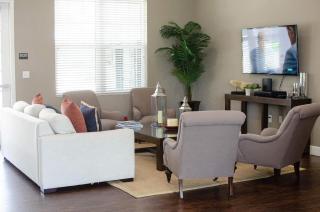 Great Townhouse In Great Luxurious Community, Poolgym Close To Disney! - 1