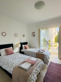 Harmony House Vacation Home at Elysia Park - 6