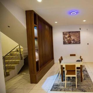 Modern 2BR Retreat - 3