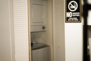 Charming 2 Bedroom Loft - 8