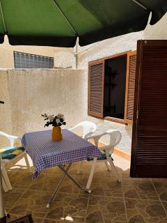 Cozy retreat with Green Terrace and Balcony Access - 7