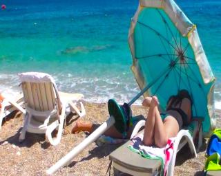 BEACH SERENADE Vlora Lungomare walk to sea promenade seafood restaurants FREE PARKING - 1