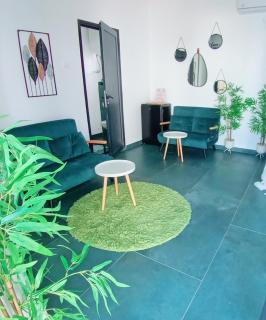 Sunshine Bungalow - 3