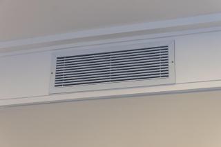 Flat Moderno Hotel Slaviero GRU até 4p | Delfhy - 2