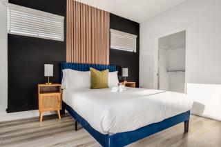 Boulevard Stays 1BR by Stadium Pool Parking Gym 02 - Glendale - 8