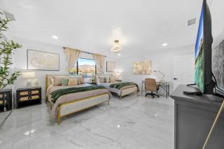 Entire Private 3BR-2Bth, Mountain View, Jetted Tub, 2500 sqft, King Bed,Garage, Available Now - Jamul - 1
