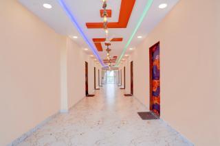 OYO TRIPAL SSS HOTEL - 2
