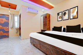 OYO TRIPAL SSS HOTEL - 7