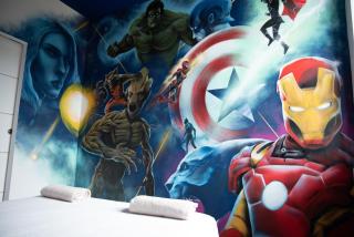 Qualys Cinema-Parking & View Square - 4