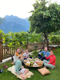 Marash Rrgalla Guesthouse - Theth - 9