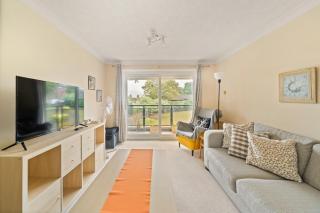 South Facing Garden View 2BR Flat WiFi Parking Walk to Bromley High St & Station - Bromley - 7
