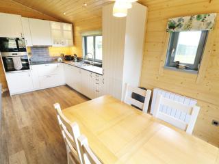 Elm Lodge - Ulverston - 3