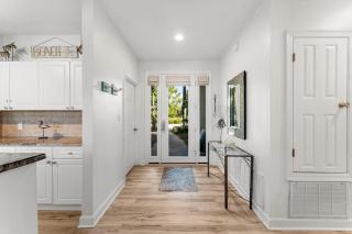 Turnberry 8564 - 8