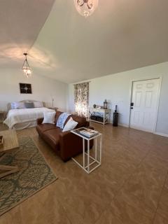 Wellington Guest Suite - 6