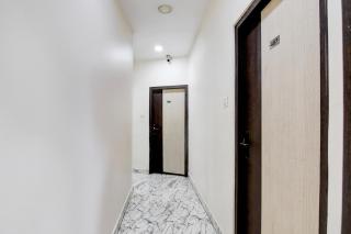 Hotel O S. R. ROYALE - Calcutta - 0