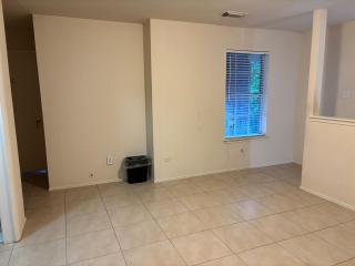 Southwest City Area Nice Home in Gated Community - Houston - 9