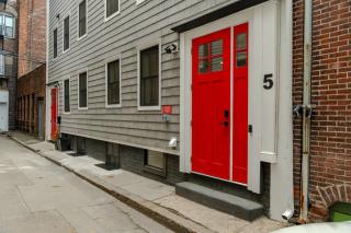 3BR3Bth Entire House Steps to Downtown & TD Garden - 3