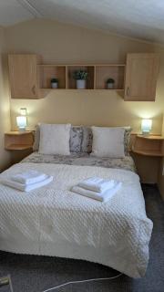 Happy Feet Pet Friendly Holiday Home - Bridlington - 0