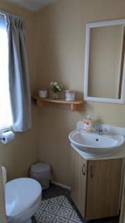 Happy Feet Pet Friendly Holiday Home - Bridlington - 6