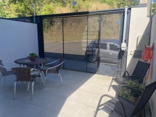 Quarto com Varanda e Vista para a Mata - 9