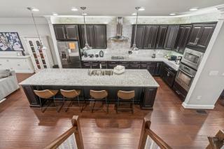 Mins To Annap Luxury Townhome - 9