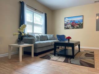 Chill Suburban 1BR Hideaway Near Truist Stadium - 7