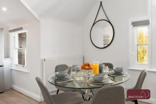 Richmond - 2 Bedroom Duplex Flat - With Parking - 4