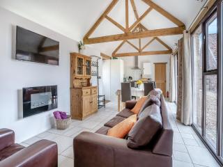 Court Park Barn - Chepstow - 8