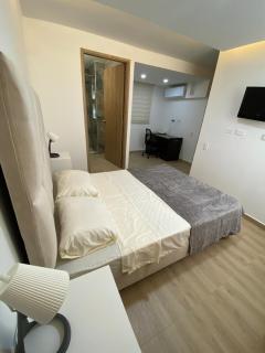 Modern apart with pool, 2bedrooms, AC and security - 9