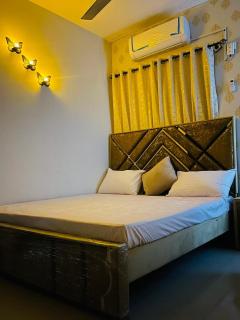 Cozy 2 Bedroom Flat with HighSpeed WiFi E-11,3 - Islamabad - 9