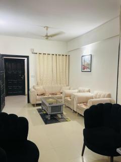 Cozy 2 Bedroom Flat with HighSpeed WiFi E-11,3 - Islamabad - 7