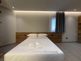 Xhoil Hotel - Lushnjë - 3