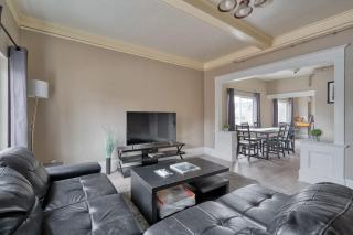Stay Portland - Elegant & Airy 3BR 2BA in NE Portland - Portland - 1