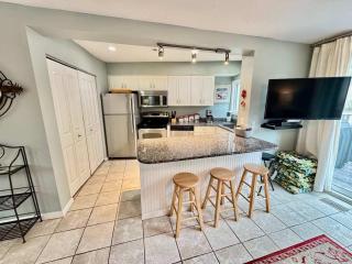 Island Thyme - Hilton Head 3BR 2BA Walk to Beach - 8