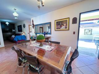 Belíssima Casa a 300m da Praia da Daniela - Florianópolis - 3