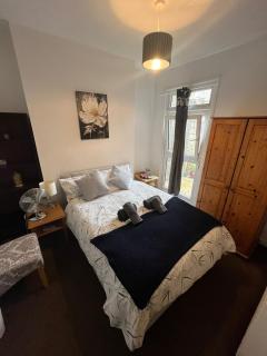 The Seaview Lodge - Port Tennant - 2