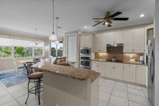 Sanibel Hideaway - 8