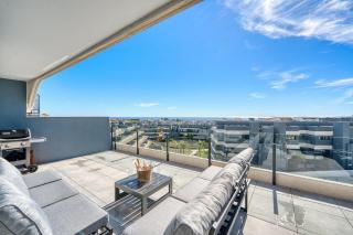 3020 Luxury Duplex Gym Spa Jacuzzi Seaview - 4